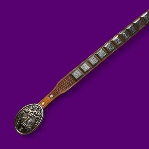 Vintage leather western metal studded brown cowgirl belt measurement in picture